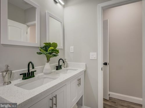 1212 Kirby St, Washington DC  20001-1202 exterior