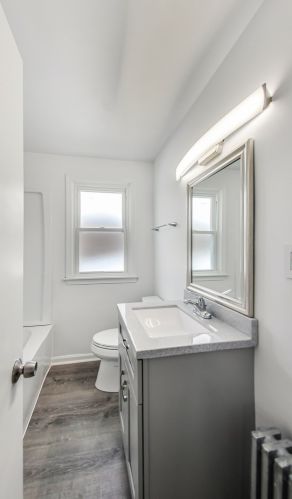 1719 Melvina Ave, Chicago IL 60646-1123 exterior