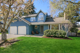 16319 69th Ave, Bothell, WA 98028-4287