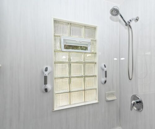 613 97, Milwaukee WI 53225-2503 exterior