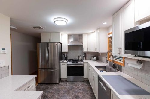 69 Newburgh Rd, Patterson NY 12563-1804 exterior