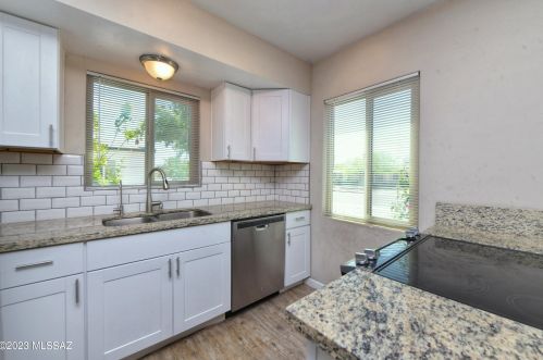 4637 8 St, Tucson AZ 85711-2918 exterior