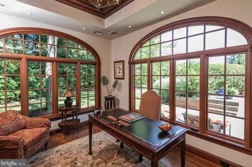 51 Grasmere Way, Princeton NJ 08540-7548 exterior