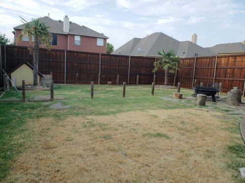 722 Burr Oak Dr, Frisco TX 75033-8652 exterior