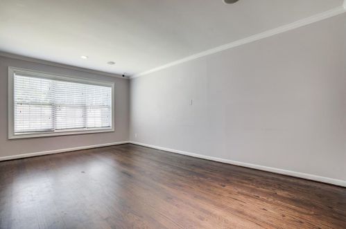 6347 Anita St, Dallas TX 75214-2707 exterior