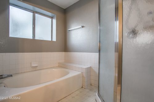 3413 Calle De Ln Bajada, Tucson AZ 85746-8341 exterior