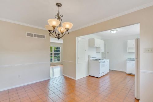 11673 Mimeaux Dr, Saint Louis MO 63138-3556 exterior