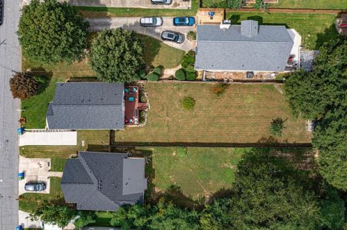 1985 Main St, Atlanta GA 30344-0016 exterior