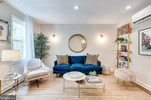 34 Farragut Pl, Washington, DC 20011-3308