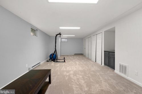 2 Granby Ct, Rockville MD 20855-1406 exterior