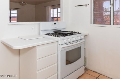 1710 Grant Rd, Tucson AZ 85712-2237 exterior