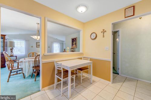 311 Wagon Wheel Cir, Columbus NJ exterior