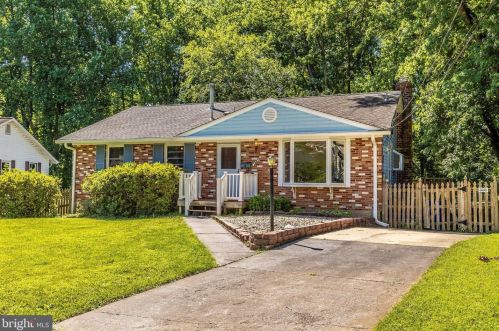 13216 Dauphine St, Silver Spring, MD 20906-5206