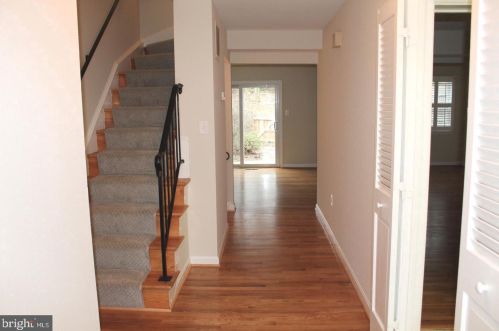 7366 Eldorado St, Mc Lean VA  22102-2900 exterior