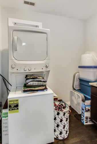 2338 18 Pl, Chicago IL 60608-2560 exterior