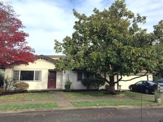 1367 Jeppesen Ave, Eugene OR  97401-1909 exterior