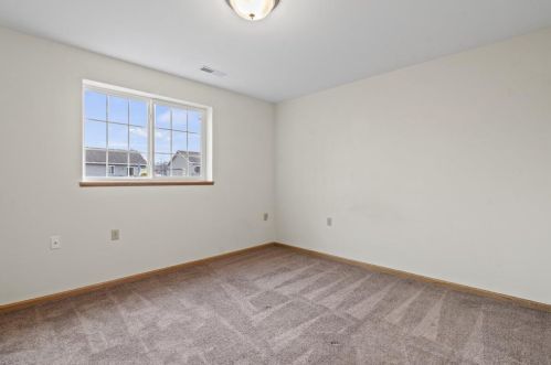 1201 Winston Dr, Edgerton WI 53534-1029 exterior