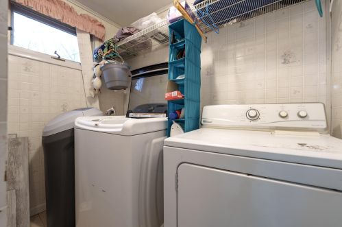 8601 Almena Dr, Kalamazoo MI  49009-9310 exterior