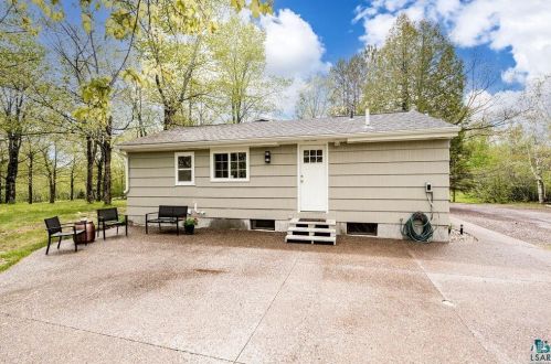 613 Howard Gnesen Rd, Duluth MN 55803-9264 exterior