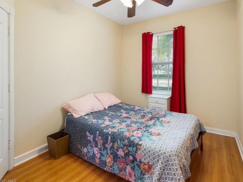 5353 Cv Cir, Naples FL 34119-9528 exterior