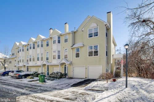 9406 Wrensong Ct, Palmyra, NJ 08065-2167