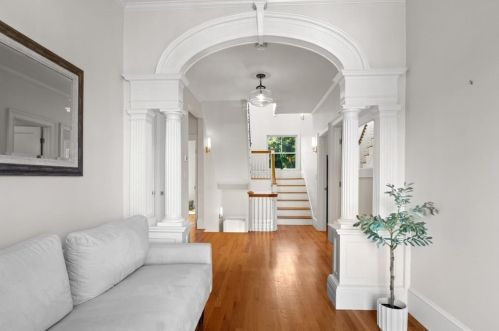 11 Robinwood Ave, Boston MA 02130-2127 exterior