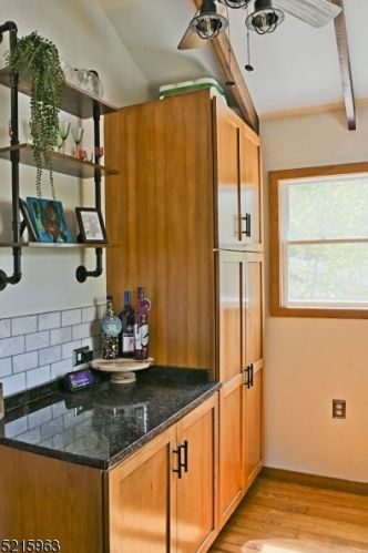 391 Shr Trl, Sparta NJ 07871-1403 exterior