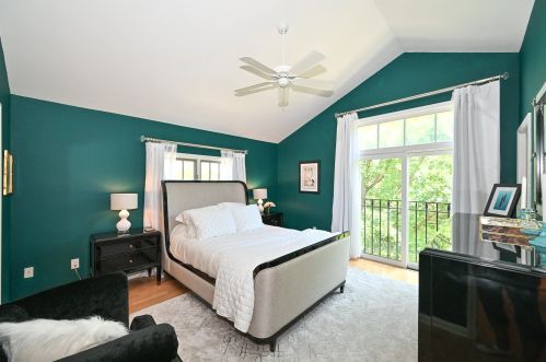 2226 Edgewood Ave, Milwaukee WI  53211-2938 exterior