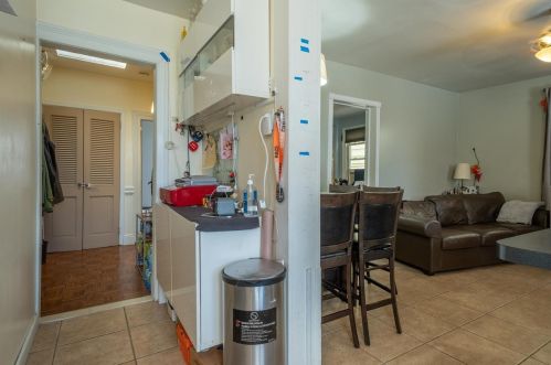 730 St, Union City NJ 07087-2427 exterior