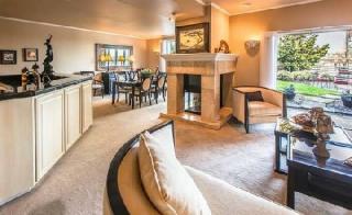 1630 Harbor Way, Portland OR  97201-5152 exterior