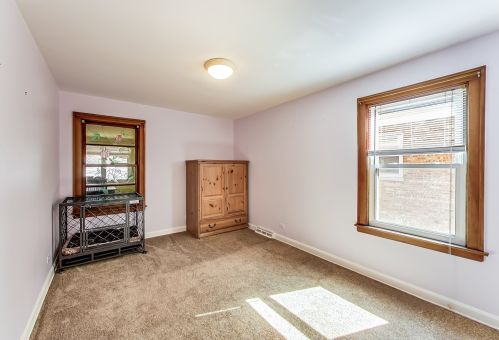 6147 Melvina Ave, Chicago IL 60638-4305 exterior