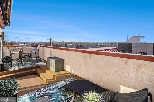 4329 Boone St, Philadelphia PA  19128-4904 exterior