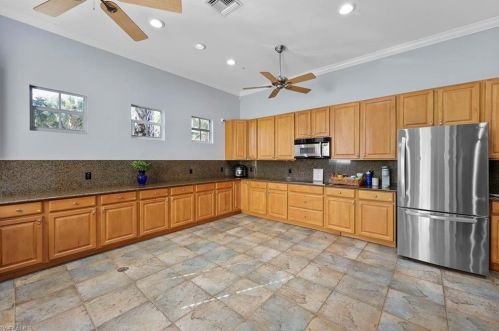 1814 Tarpon Bay Dr, Naples FL 34119-8714 exterior