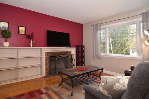 125 Lyman Ave, Providence, RI 02911-2537