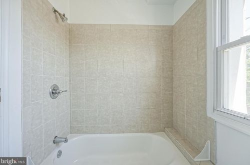 2576 Cedar St, Philadelphia PA 19134-4449 exterior