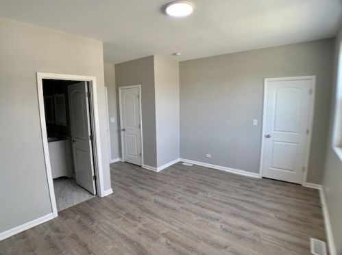 401 21 Ave, Broadview IL 60153-1474 exterior