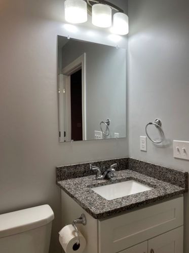 505 Salisbury St, Worcester MA  01609-1307 exterior