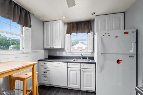 405 Lincoln Ave, Glen Burnie MD 21061-3387 exterior