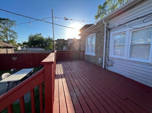 4923 Kamerling Ave, Chicago IL 60651-1812 exterior