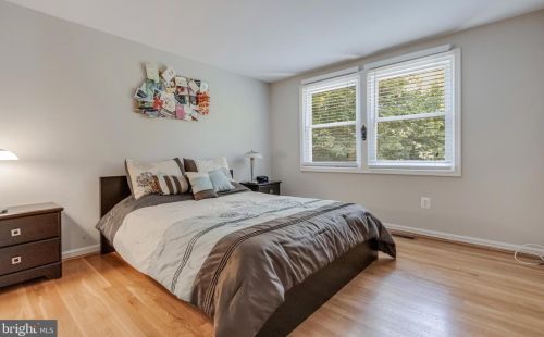 13824 Rippling Brk Dr, Silver Spring MD 20906-2302 exterior