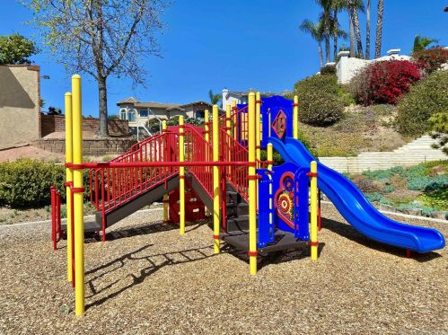 6367 Caminito Estrellado, San Diego CA 92120-3022 exterior