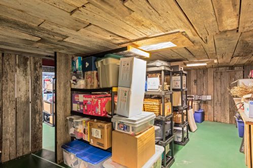 8839 Hawthorne Ave, Milwaukee WI  53226-4643 exterior