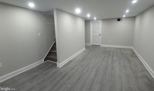 2525 Cumberland St, Philadelphia PA  19125-3100 exterior