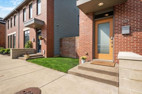 130 46th St, Pittsburgh, PA 15201-2920