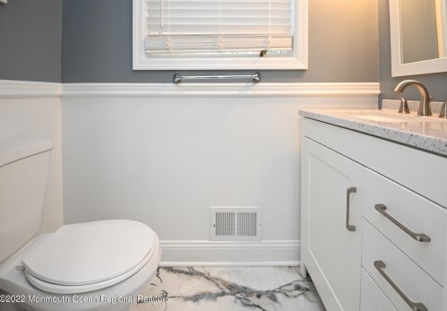 3 Arlene Dr, West Long Branch NJ 07764-1153 exterior