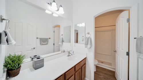 4977 Louis River Way, Tucson AZ  85718-4756 exterior