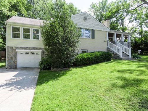 1919 Youngblood, Mc Lean VA  22101 exterior