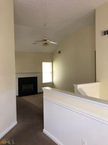 2880 Fld Spg Dr, Lithonia GA 30058-3851 exterior