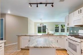 9607 Copper Creek Dr, Austin, TX 78729-3541