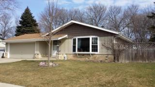 5446 25th St, Milwaukee, WI 53221-3716